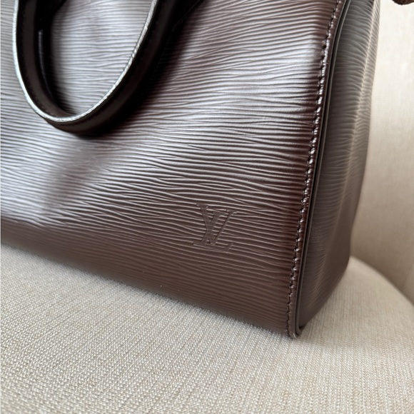 Louis Vuitton Speedy 25 Moka Brown Leather (Authentic) - Picture 10 of 16